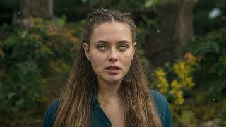 The Girl Who Possesses The Legendary Sword To Defy An Entire Ruthless Empire