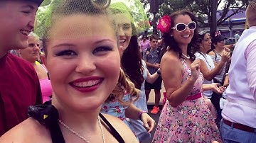 The Darlins Do Dapper Day (2017)