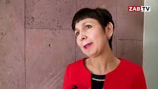 Учитель начальных классов из Читы стала обладателем 100 тысяч рублей Учитель начальных классов из Читы стала обладателем 100 тысяч рублей