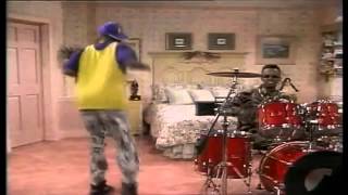 EVERYBODY MAKE IT BOUNCE