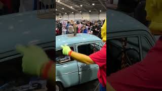 Harry Potters Flying Car Ford Anglia At Comic Con