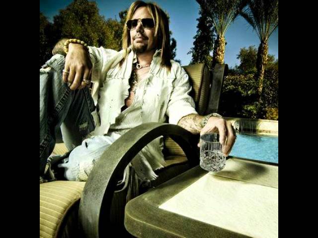 Vince Neil - Beer Drinkers And Hell Raisers