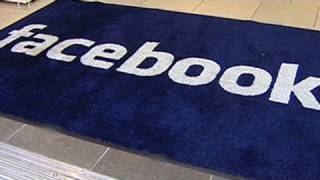 Facebook's very public privacy debate
