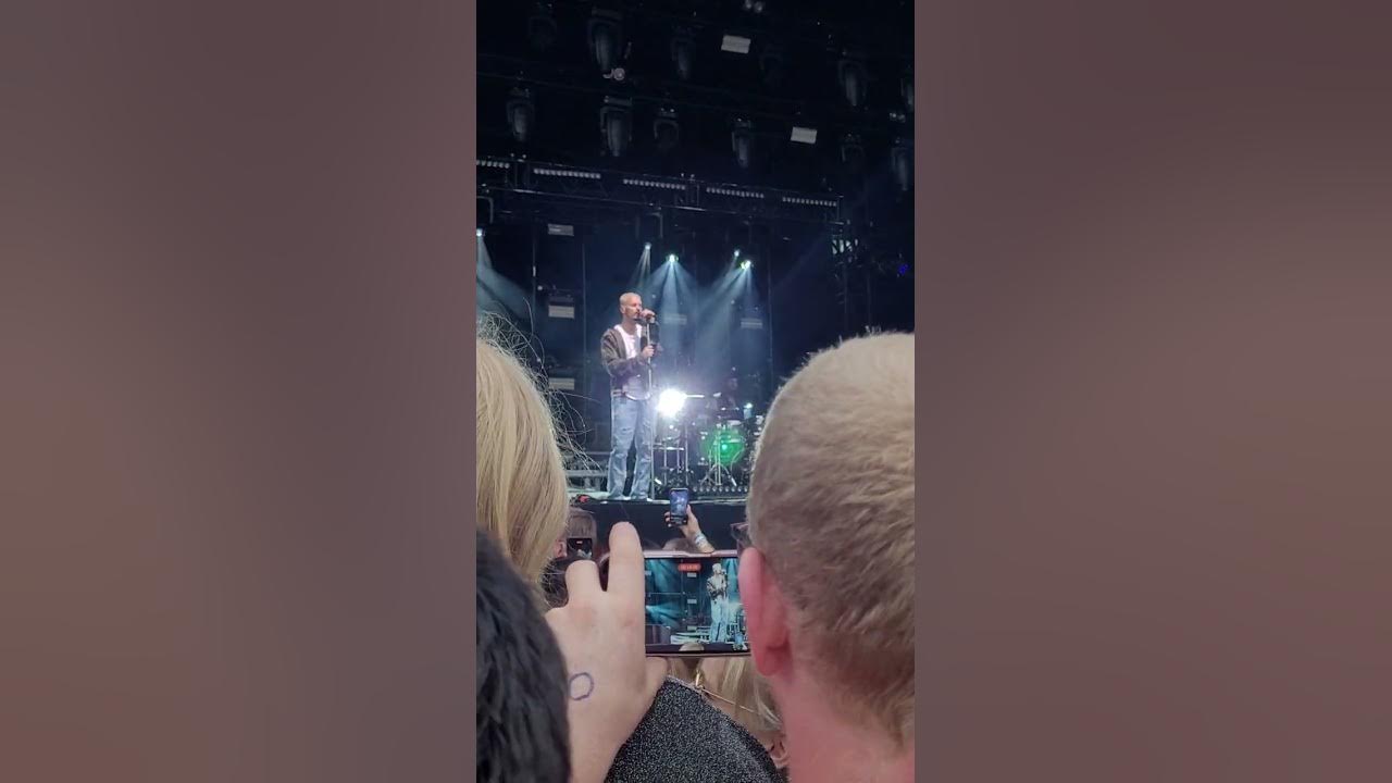 M Pokora Pas sans toi (Live) YouTube