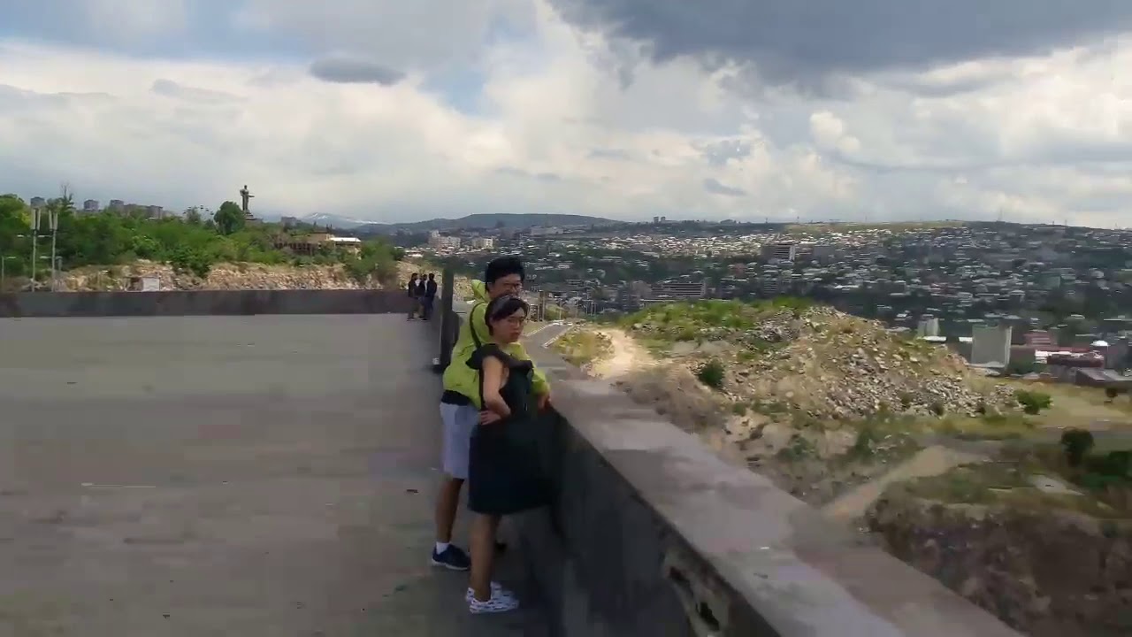 Ереван Каскад - YouTube