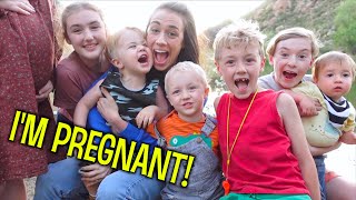 TELLING MY FAMILY I'M PREGNANT!