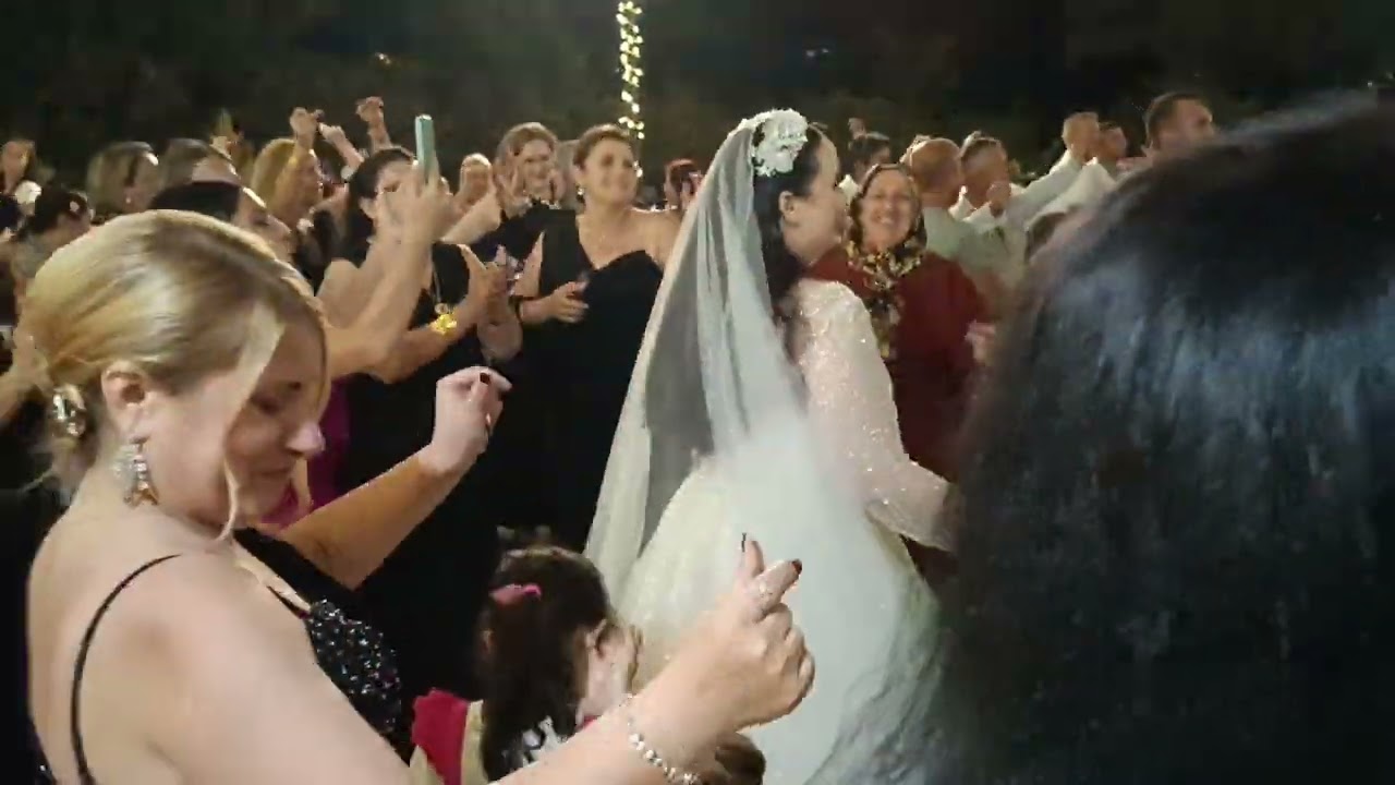 Geçmişteki tüm düğünleri geride bırakan Efsaneleri söndüren düğün. ..