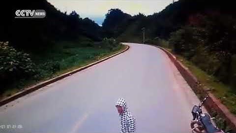 Chặn Đường Ôtô Xin Đểu