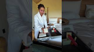 Morning routine of a 33-year old grandma that needs to check out by 9:30