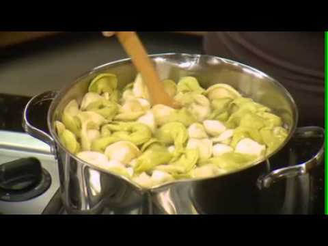 Pesto Tortellini with Asparagus