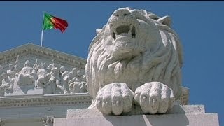 Portugal's borrowing costs ease