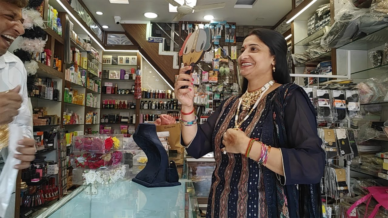 🌸इन्दु दुसरो को देखकर जलती है🌸तो जलने के लिए कुछ कारन भी तो हो🌸भगवान् ने बिना मांगे मुझे सब दिया है🌸