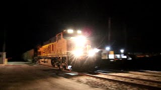Chasing BNSF 8052's K5HLB at Night - BNSF Staples Sub