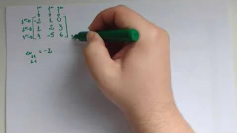 O que é a soma dos elementos da matriz?