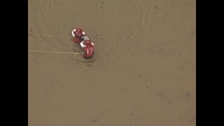 Raw: Driver Rescued From Car in Ohio Flood
