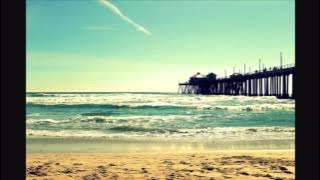 Download lagu Stitches speed up