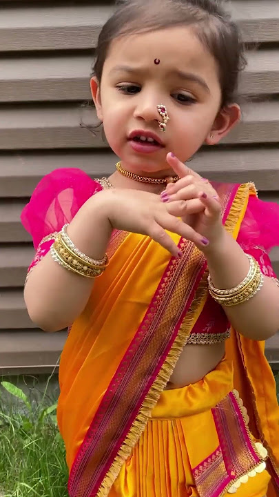 नऊवारी साडी पाहिजे  | Nauvari Saree Pahije ❤️  #Nauvari #Shorts #TrendingOnShorts #trendingshorts
