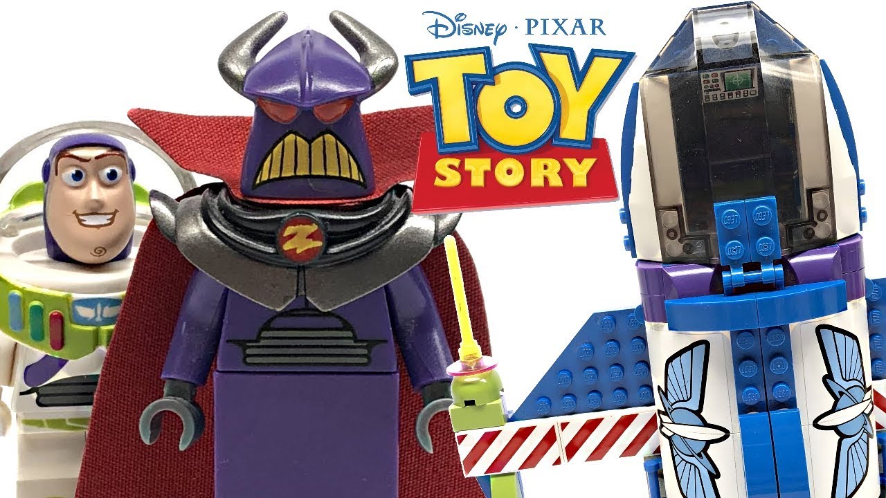 LEGO Toy Story Buzz's Star Command Spaceship review! 2010 set 7593!