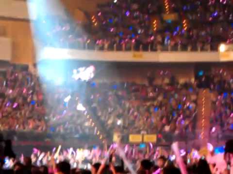20130105 羅志祥"舞極限世界巡迴演唱會台北場"-愛走秀.mp4