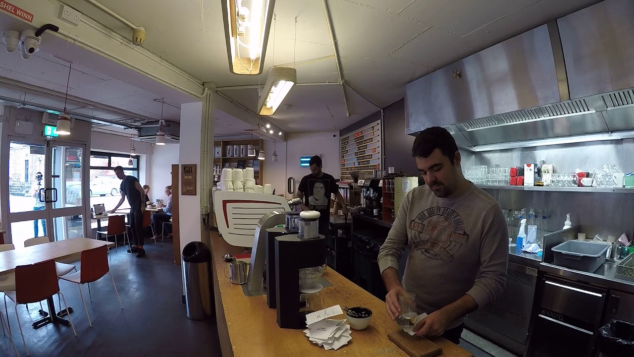 Coffee shop tour! A visit to 3fe in Dublin, Ireland