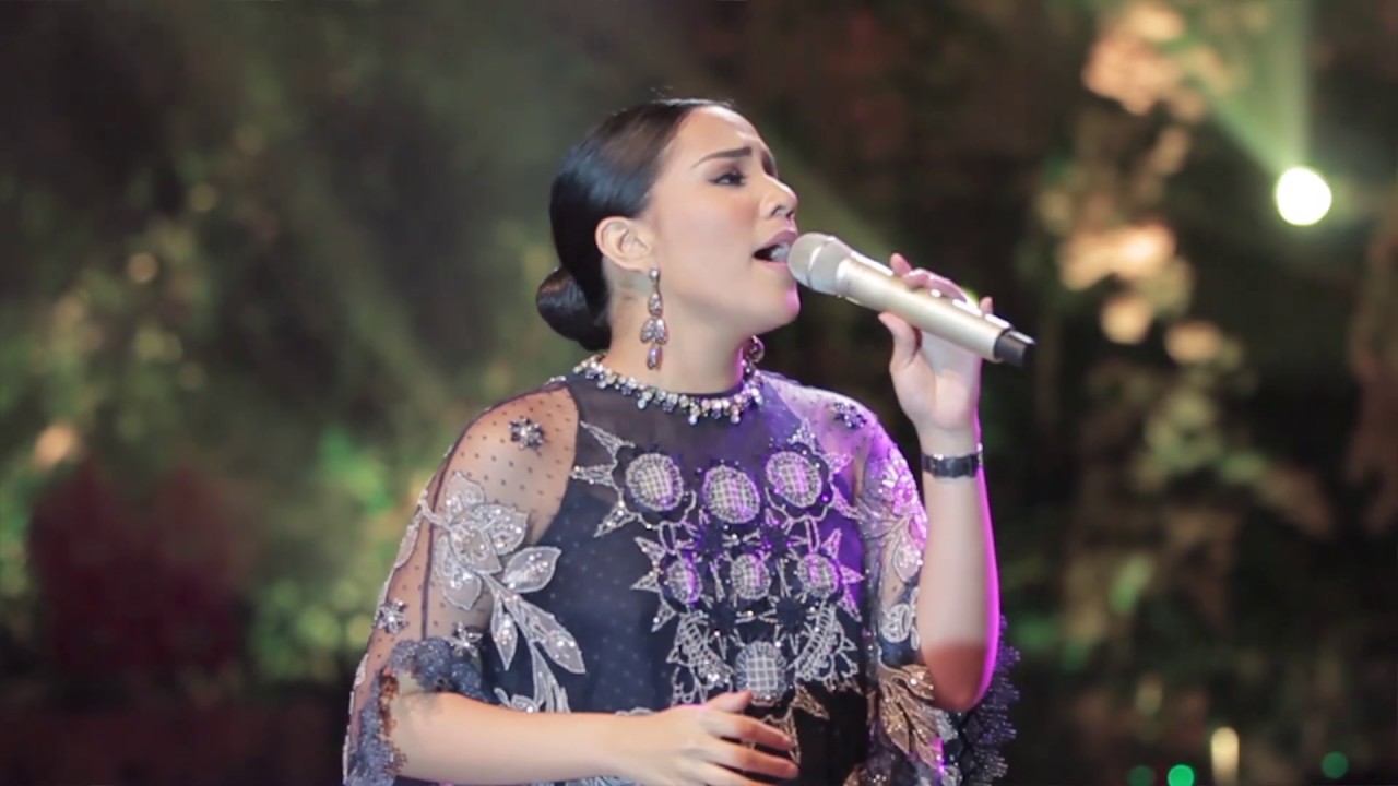 Angel Pieters - I Have Nothing (Whitney Houston Cover)