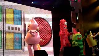 Download Lagu Yo Gabba Gabba Live - opener MP3