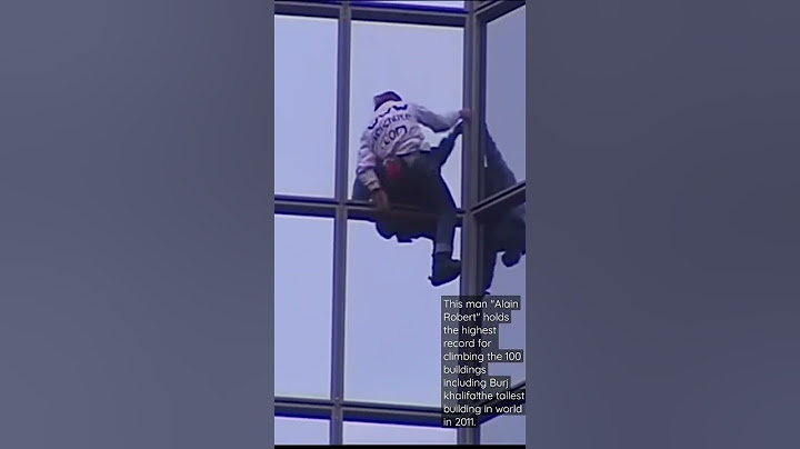 😅😭This man climbed Burj khalifa only with his hands😱Alain robert