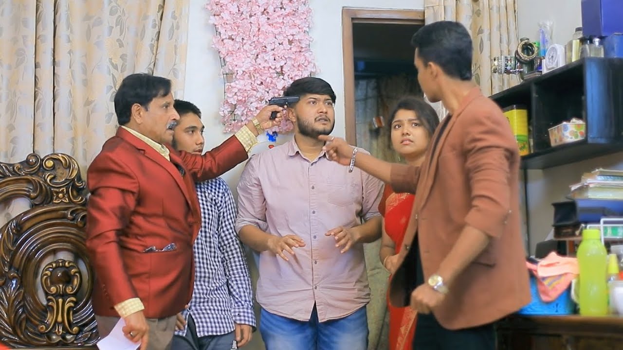 Untold Stories of Asian Families 06