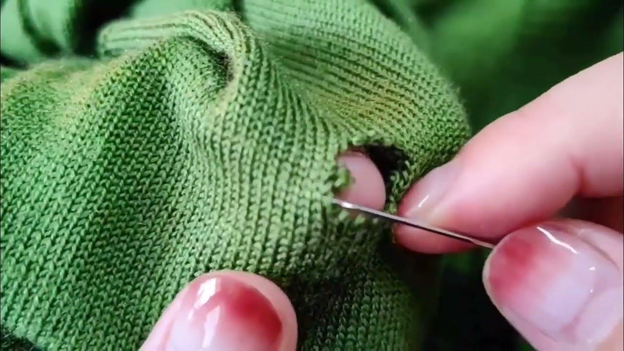 How to Fix a Hole in a Knitted Sweater / Invisibly Mend Your Knitwear