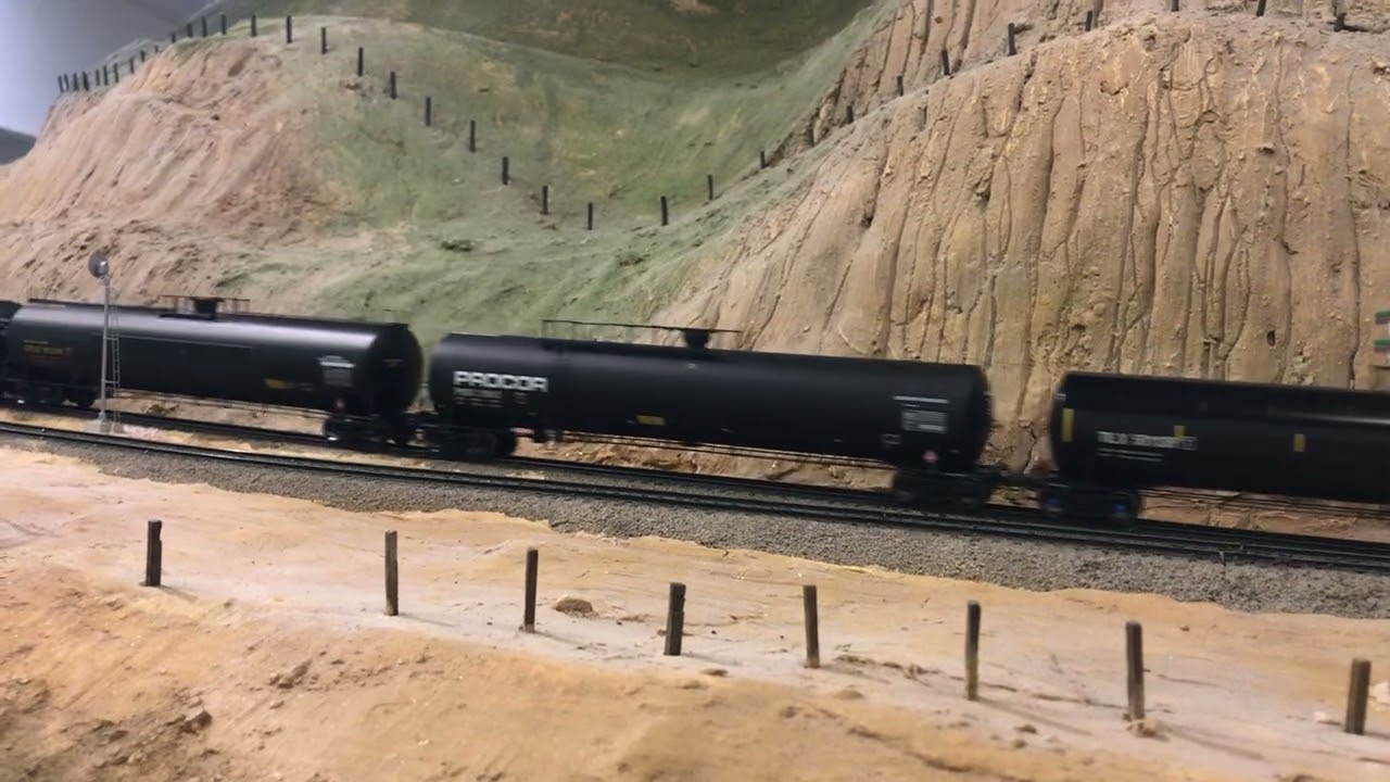 HO scale BNSF mixed freight train in 2021 at the La Mesa Model Railroad