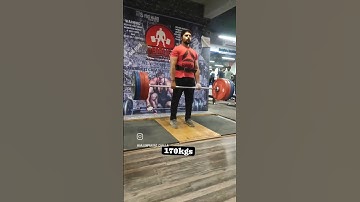 channeling my inner strength with every pull #deadlift #pushingthelimits #bestrong