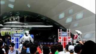 Hyundai Robot at Yeosu Expo