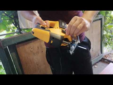 Лобзик електричний 1050 Вт Mächtz MJS-1050 B 500 - 3000 об хв Лазерний покажчик, видео 1