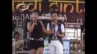 Download Lagu PERTEMUAN-INDRA ZAYKA+ATIE MANIS-Live Show''MELODI CINTA''Di Karawang MP3