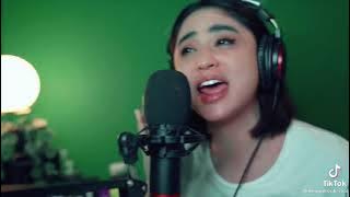 Dewi perssik cover lagu barat
