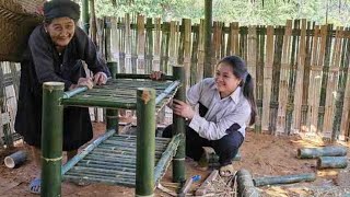 The old woman was surprised to see the homeless girl make her own dish rack.
