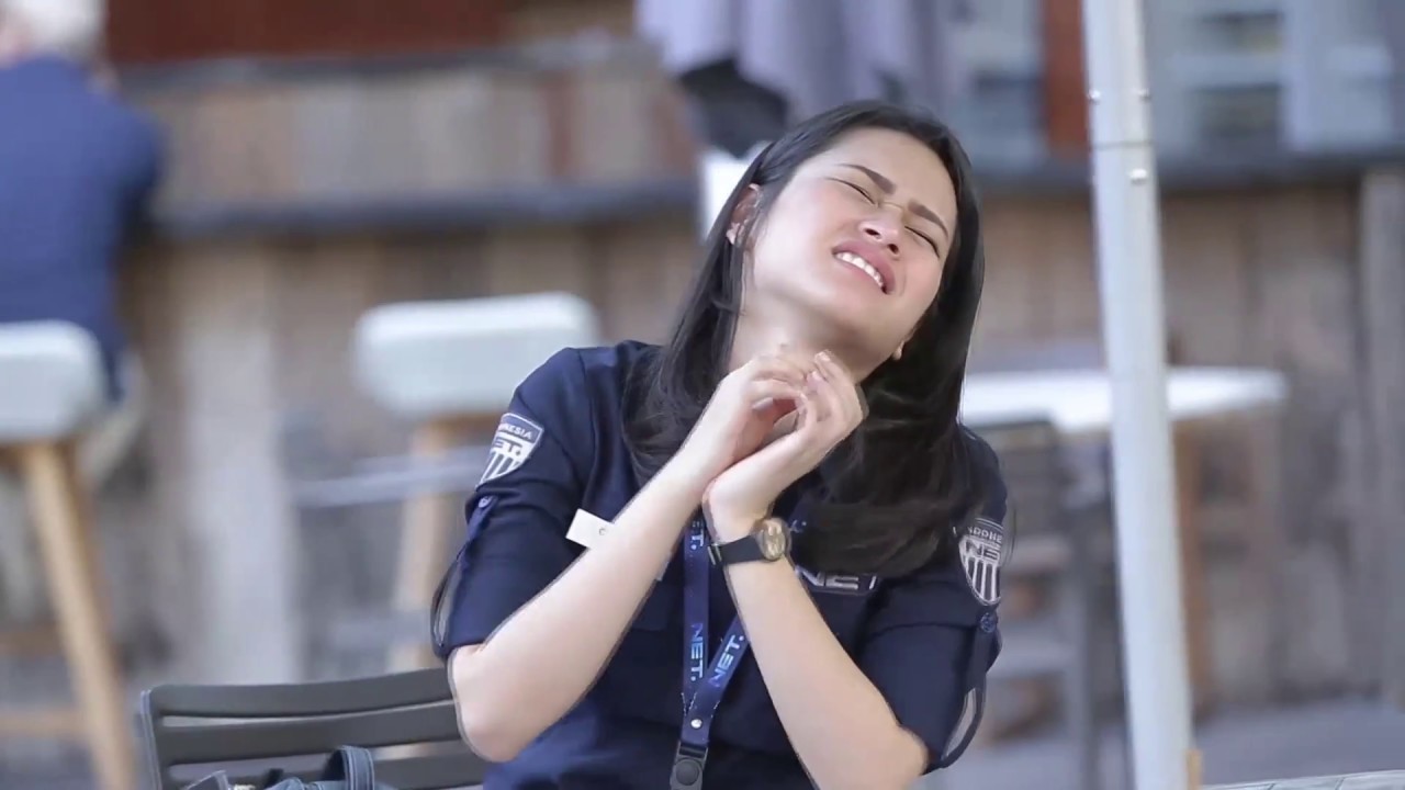 Megan Bikin Clarissa Baper