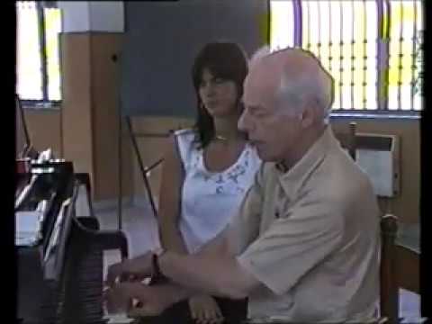 Sergio Fiorentino plays Debussy L'isle joyeuse (1988) - video -