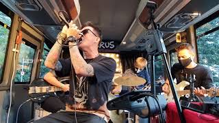 Virus  Tertawai Dunia   At Gigs On The Wheels