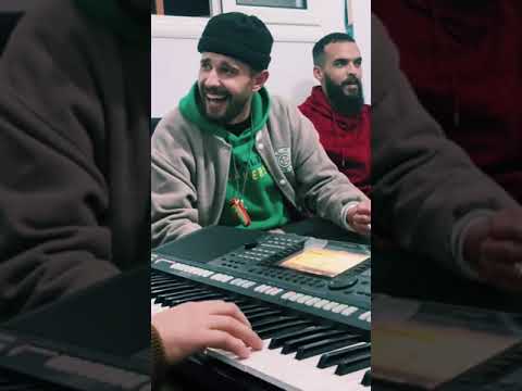 الفنان احميده الكيلاني