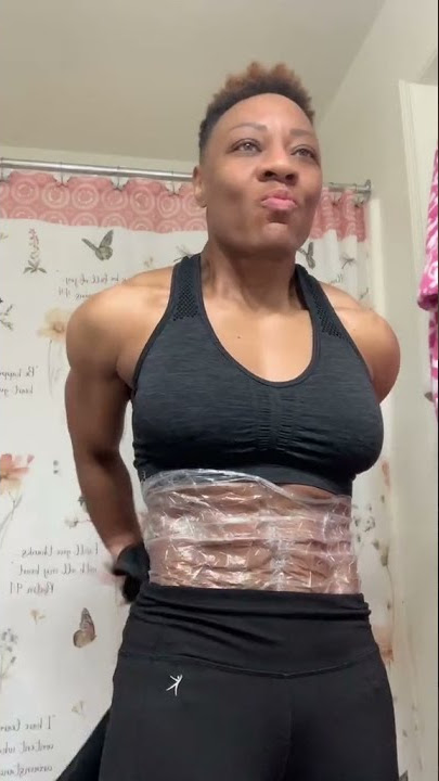 Female Bodybuilder Her Awesom Abs #shorts #ytshorts #youtubeshorts