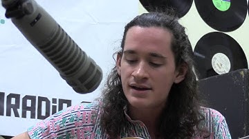 Zach Farr interview & songs full video