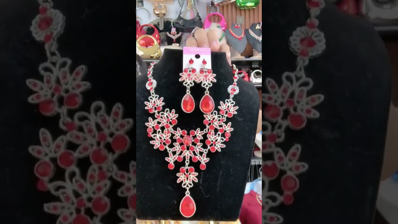 Dây Chuyền & Khuyên Tai Hoa Giọt Nước | Meaodai.com