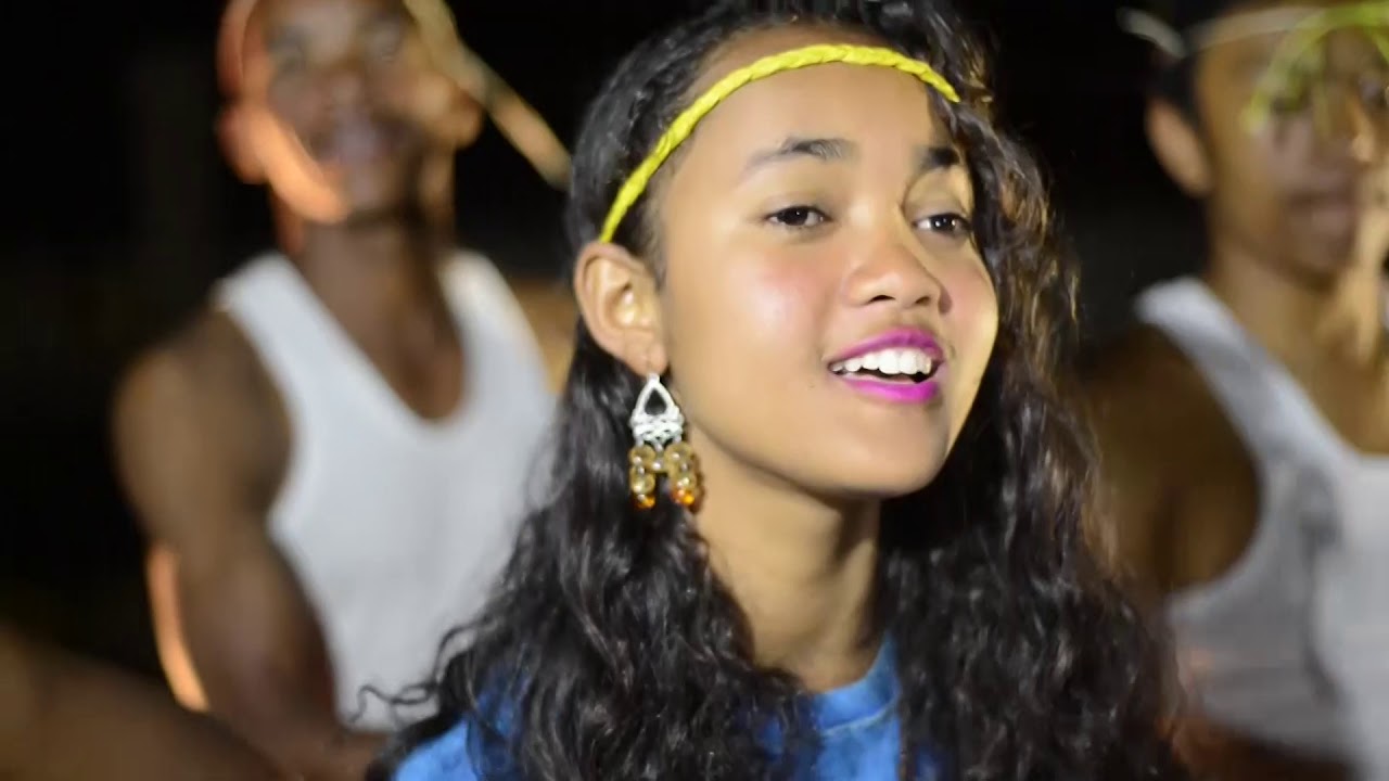 EFA ELA...AKON'NY LANITRA FORT DAUPHIN