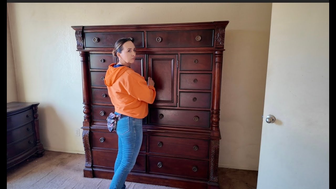 Los inquilinos se fueron y dejaron muebles hermosos 😳 😱Por qué?
