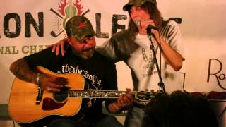 Download Lagu Aaron Lewis and Jeff Keith - Tesla Signs MP3