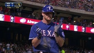 HOU@TEX: Rangers strike first on Andrus' RBI grounder