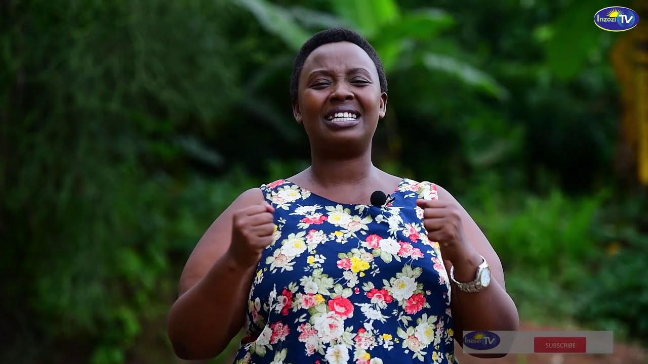 TWABONYE UMUKOBWA WA KAYIREBWA/ AFITE UMWIHARIKO WO KURIRIMBA INKOTANYI/  MUNGANYINKA ALOUETTE......