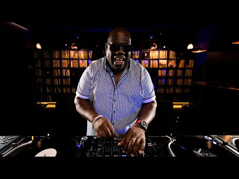 Video: Valor neto de Carl Cox: Wiki, casado, familia, boda, salario, hermanos