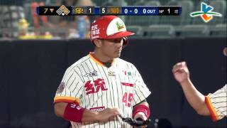 20130811 CPBL 象VS獅 7下 張泰山中間方向安打帶2分打點